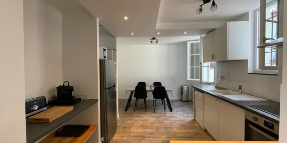 appartement à UHART CIZE (64220)